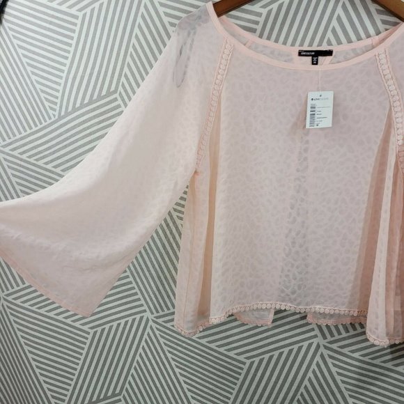 New Love Culture Size Medium Top Flowy Lightweight Mesh pink Peekaboo back - Picture 3 of 9